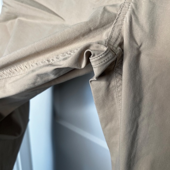 Faherty Straight Leg Khaki Pants Men's Size 32 *marks - see photos - Picture 3 of 6